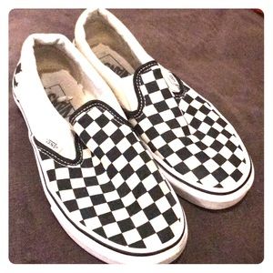 Checkered Vans size 7 men’s size 8.5 women’s